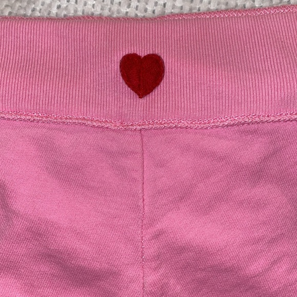 Twisted heart shorts size medium - Picture 6 of 6